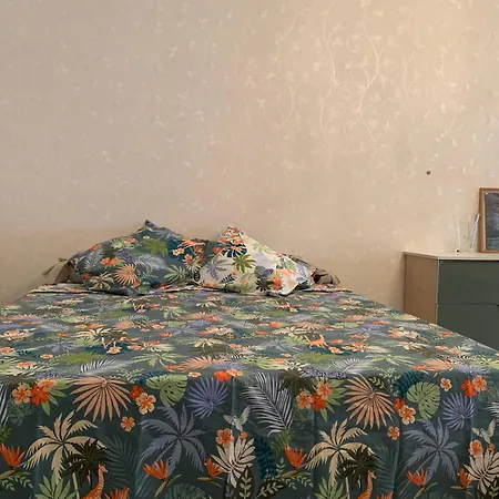 Spacious Near The Apartman *